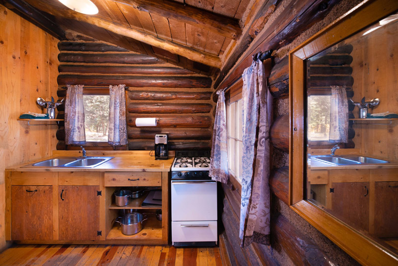 Tipton Cabin - Corkins Lodge - Chama, New Mexico